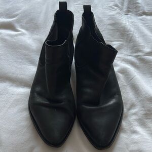 Broken in wide width Chelsea boots from ASOS